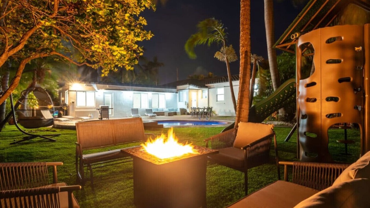 Photo of Patio Balcony in Hollywood Lakes