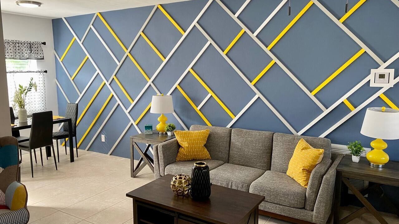 Photo of Livingroom in Poinsettia Heights