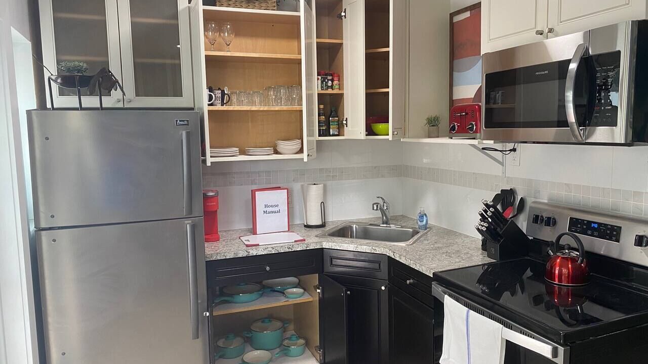 Photo of Kitchen in Poinsettia Heights