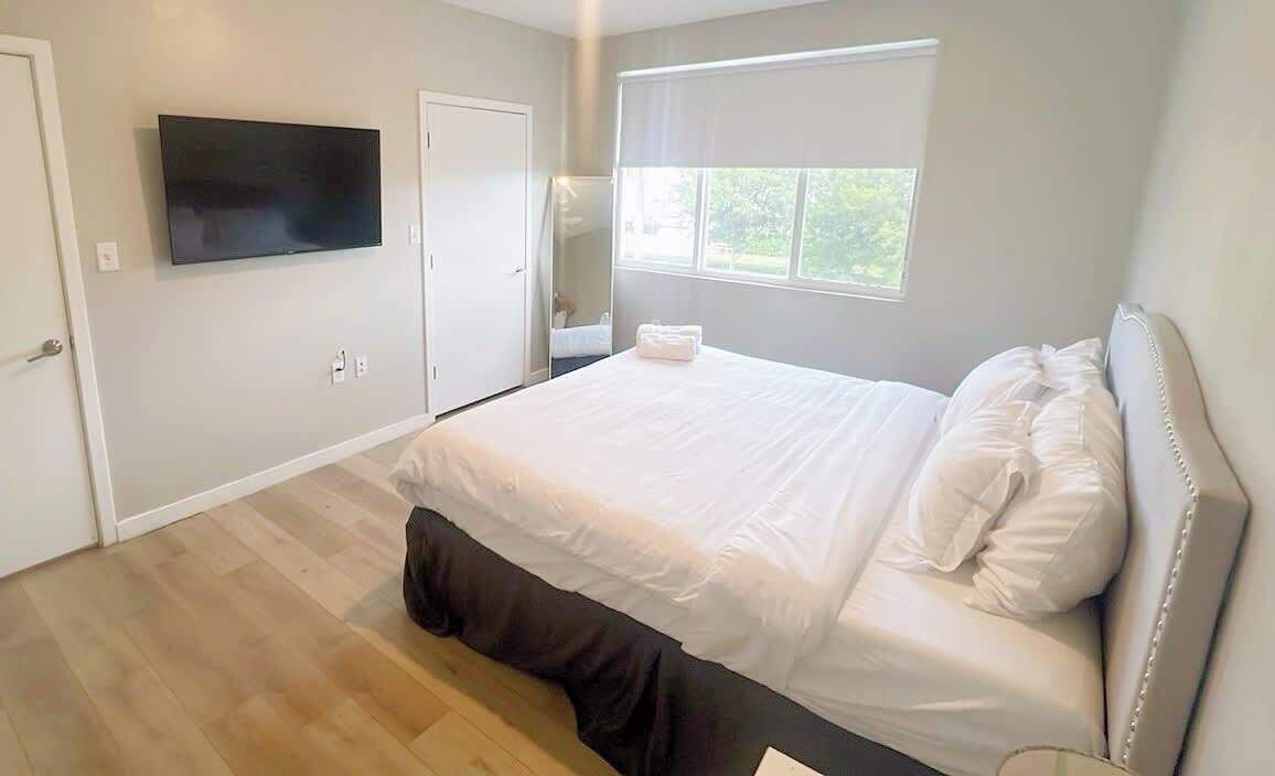 Photo of Bedroom in Golden Glades
