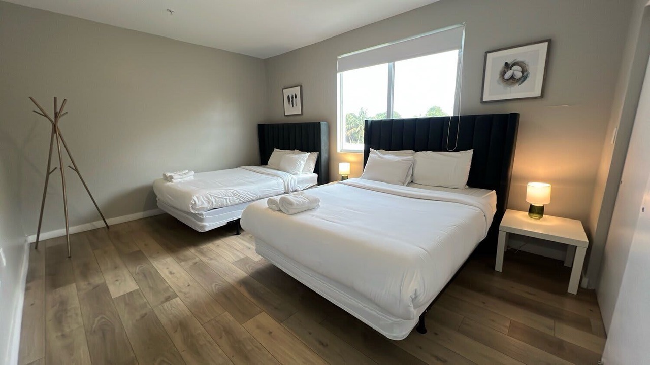 Photo of Bedroom in Golden Glades