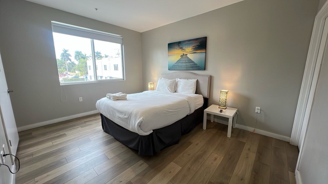 Photo of Bedroom in Golden Glades