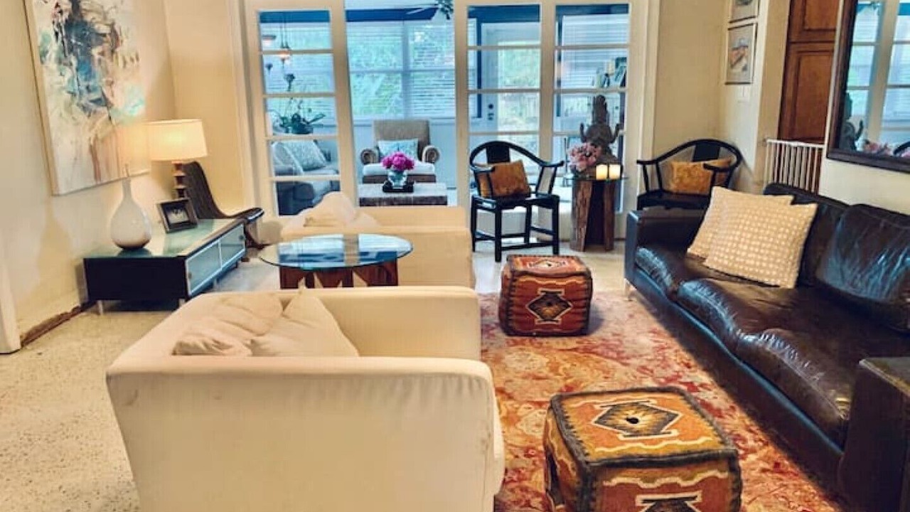 Photo of Livingroom in Lake Ida Shores
