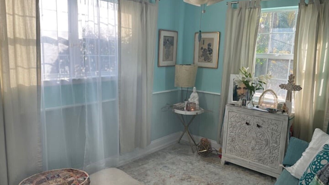 Photo of Livingroom in Lake Ida Shores