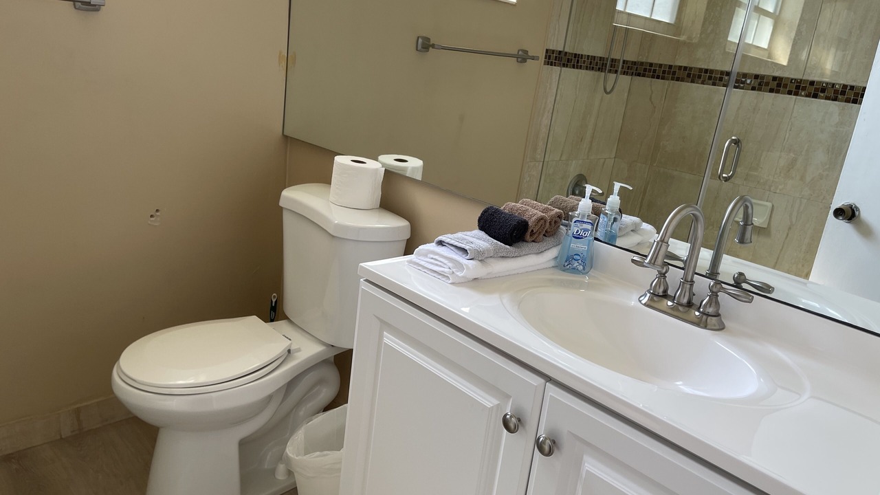 Photo of Bathroom in Miami Gardens