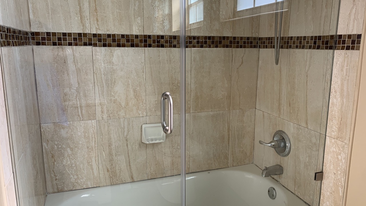 Photo of Bathroom in Miami Gardens