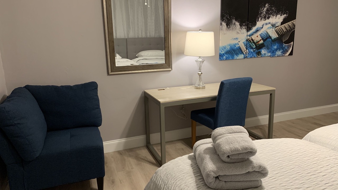 Photo of Bedroom in Miami Gardens