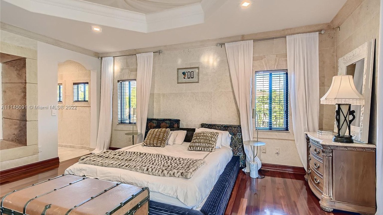 Photo of Bedroom in Eastern Shores