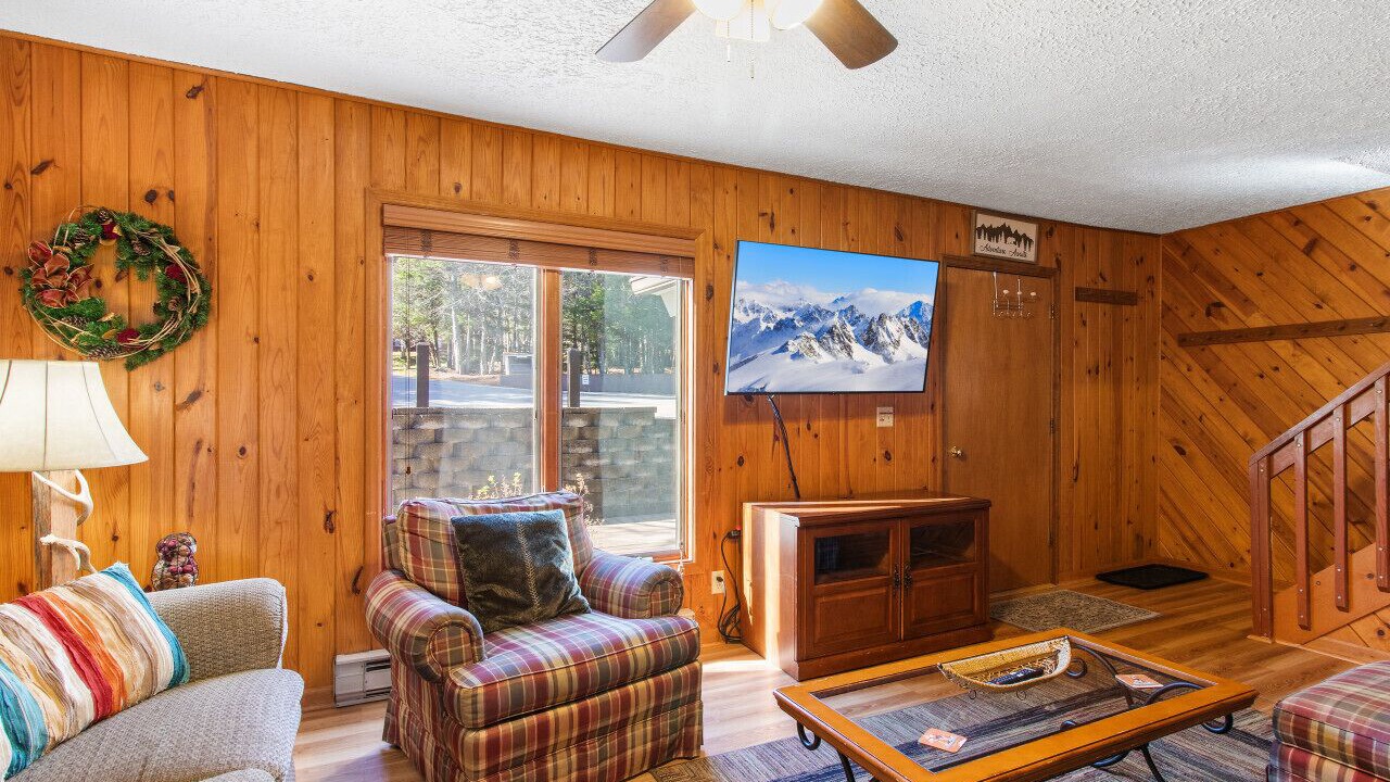Photo of Livingroom in Edray