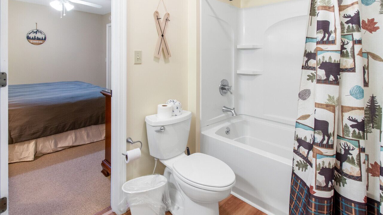 Photo of Bathroom in Edray