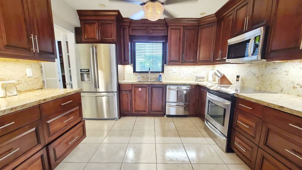 Photo of Others in Lake Estates