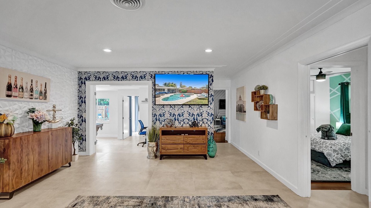 Photo of Bedroom in South Lake