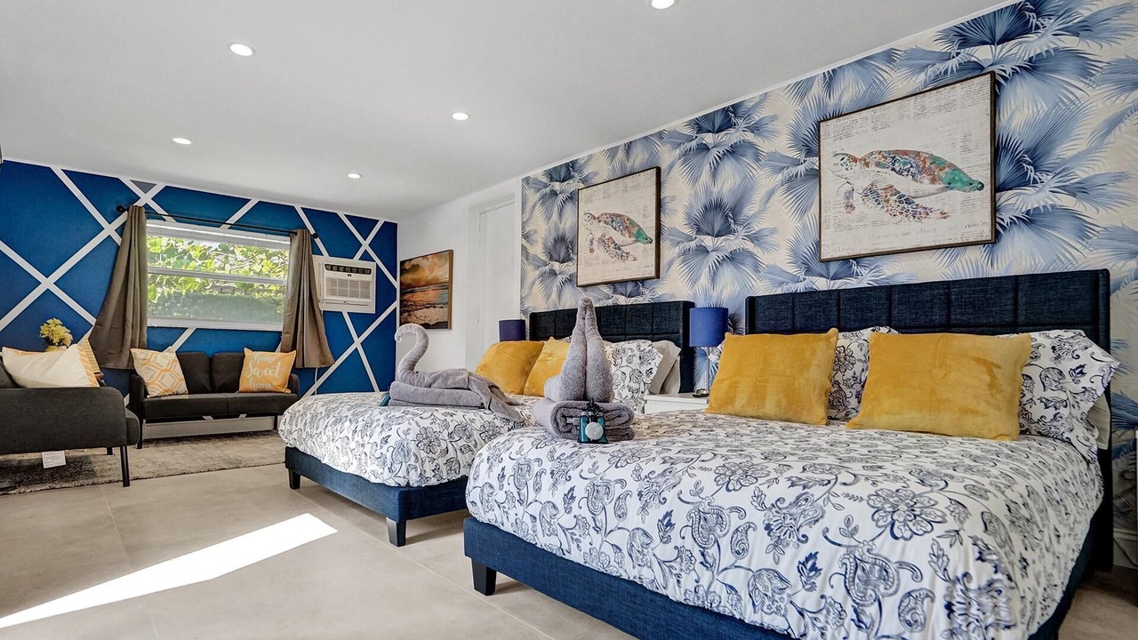 Photo of Bedroom in South Lake