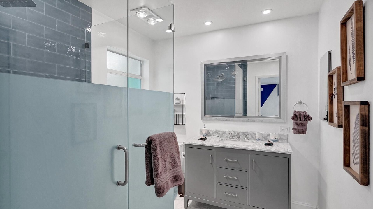 Photo of Bathroom in South Lake