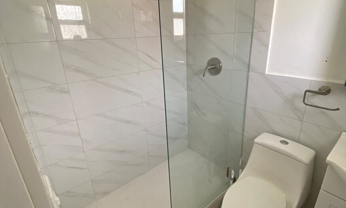 Photo of Bathroom in Lauderdale-by-the-Sea
