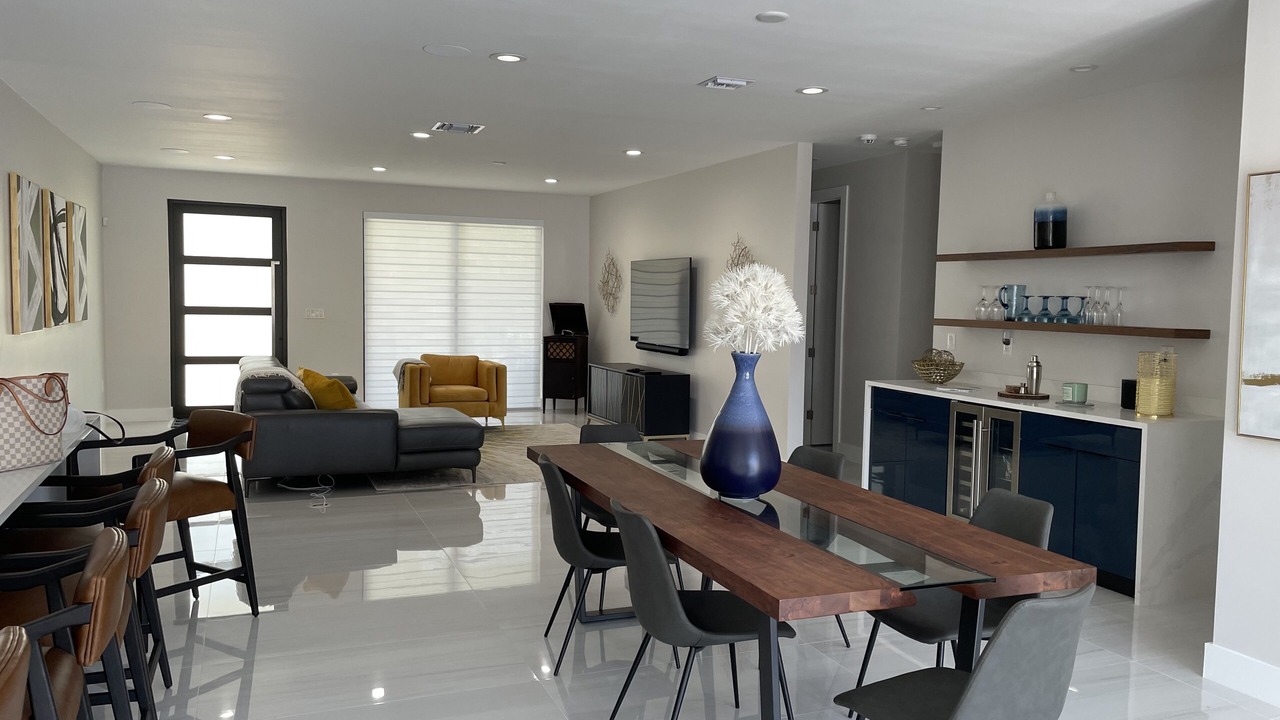 Photo of Livingroom in Pompano Isles