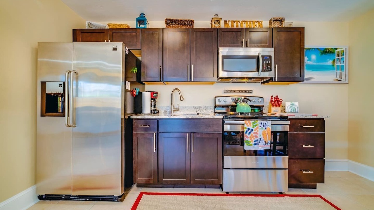 Photo of Kitchen in Poinsettia Heights