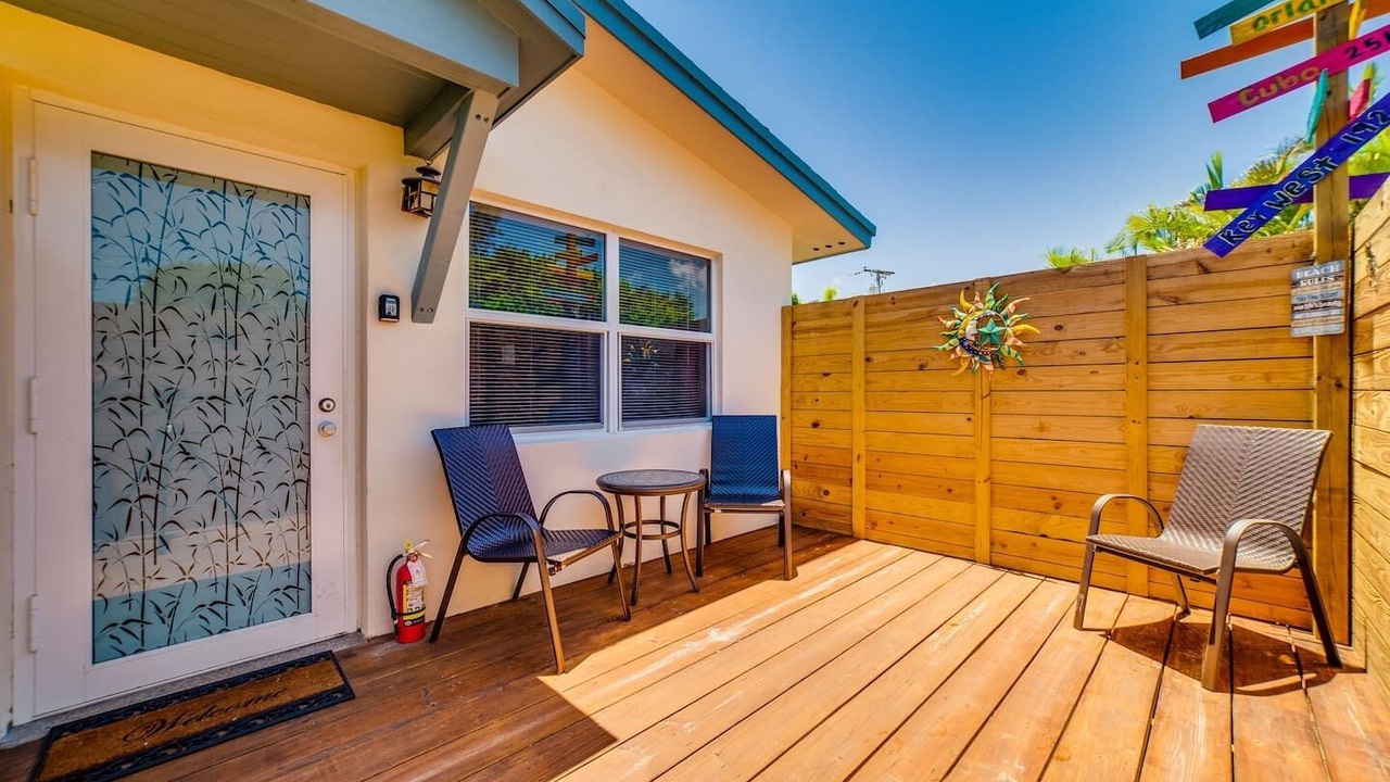 Photo of Patio Balcony in Poinsettia Heights