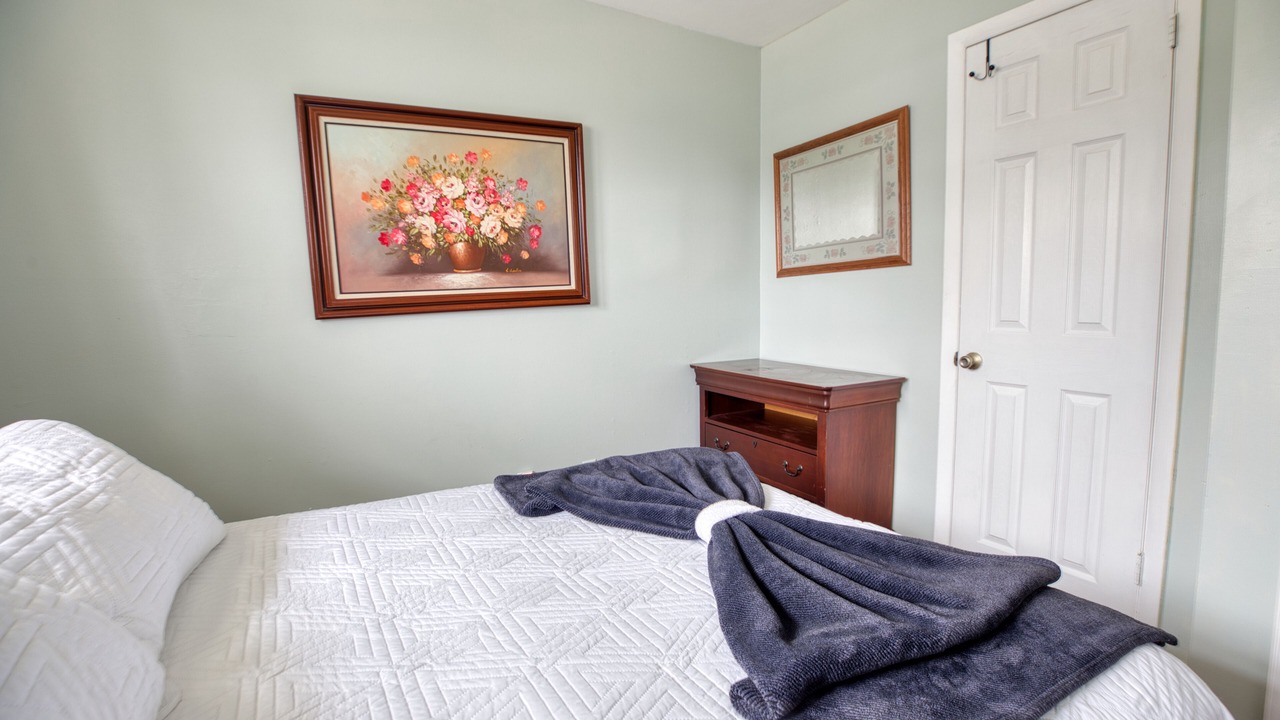 Photo of Bedroom in Lower Township