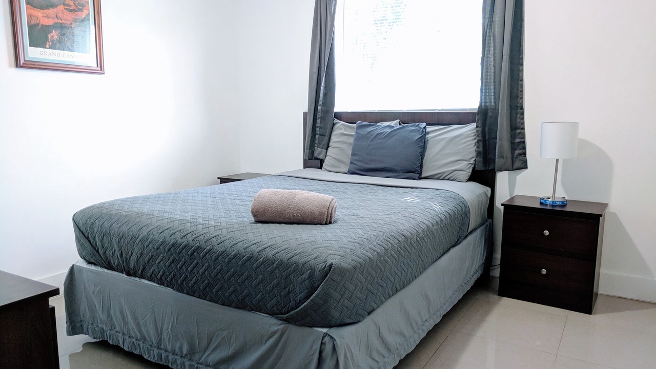 Photo of Bedroom in Riverside Park