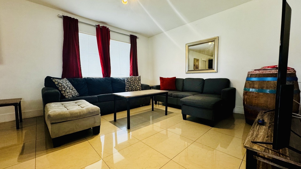 Photo of Livingroom in Riverside Park