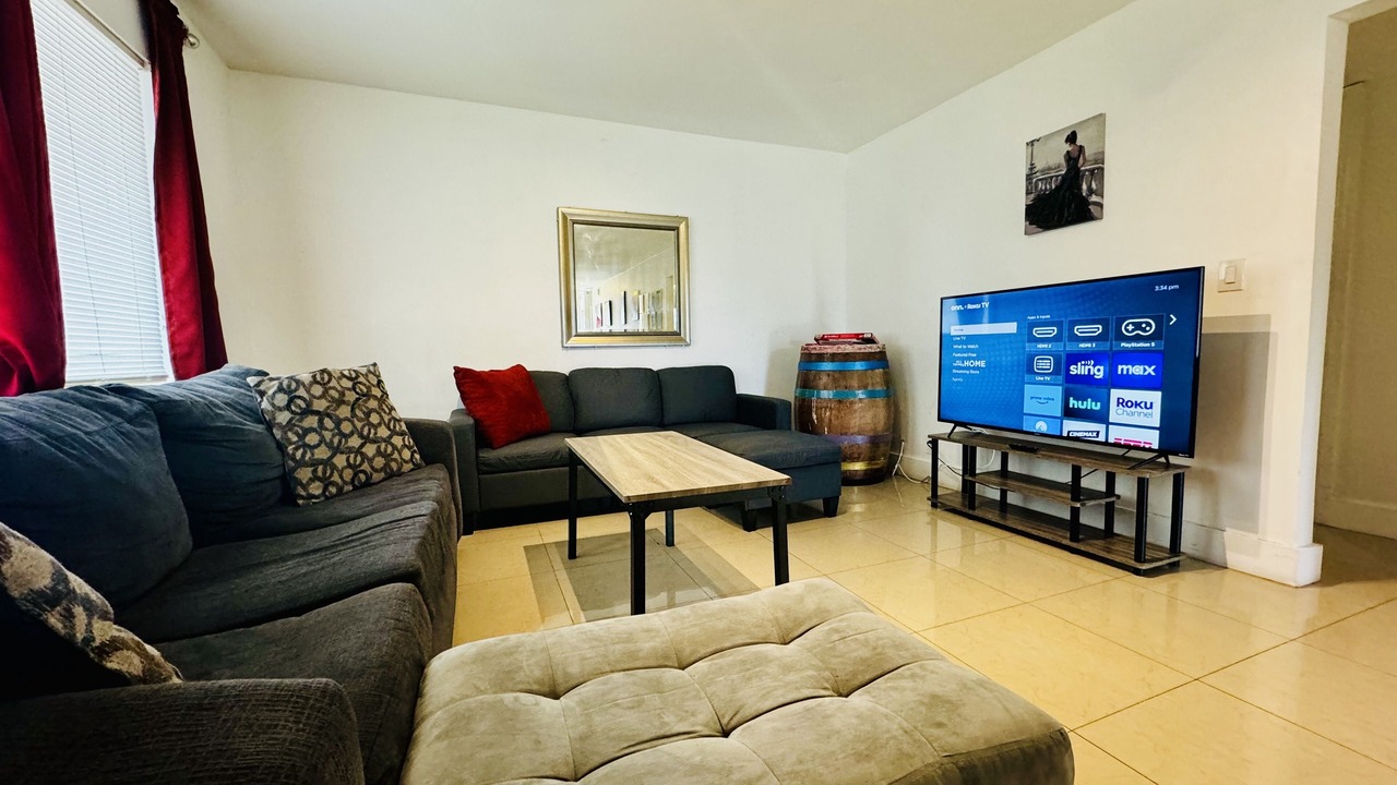 Photo of Livingroom in Riverside Park