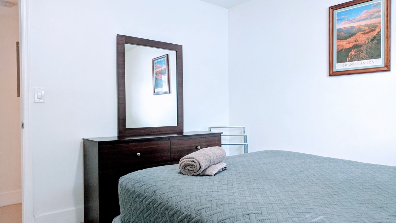 Photo of Bedroom in Riverside Park