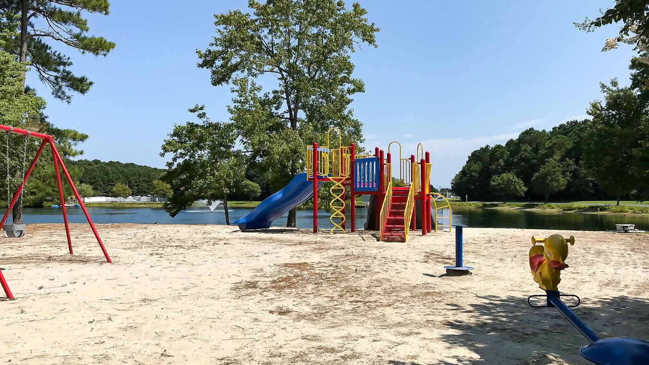 Photo of Others in Assateague Pointe