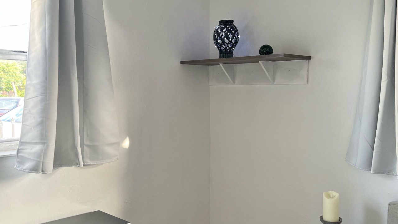 Photo of Bedroom in Miami Gardens