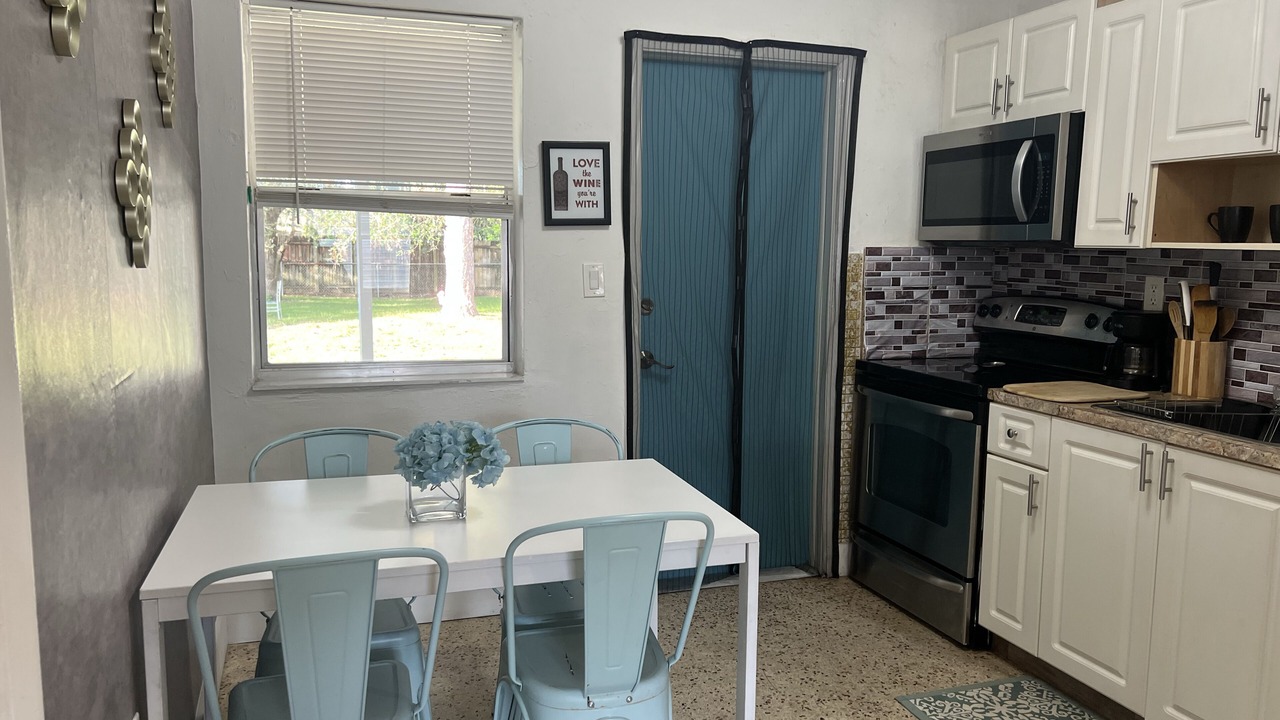Photo of Kitchen in Miami Gardens