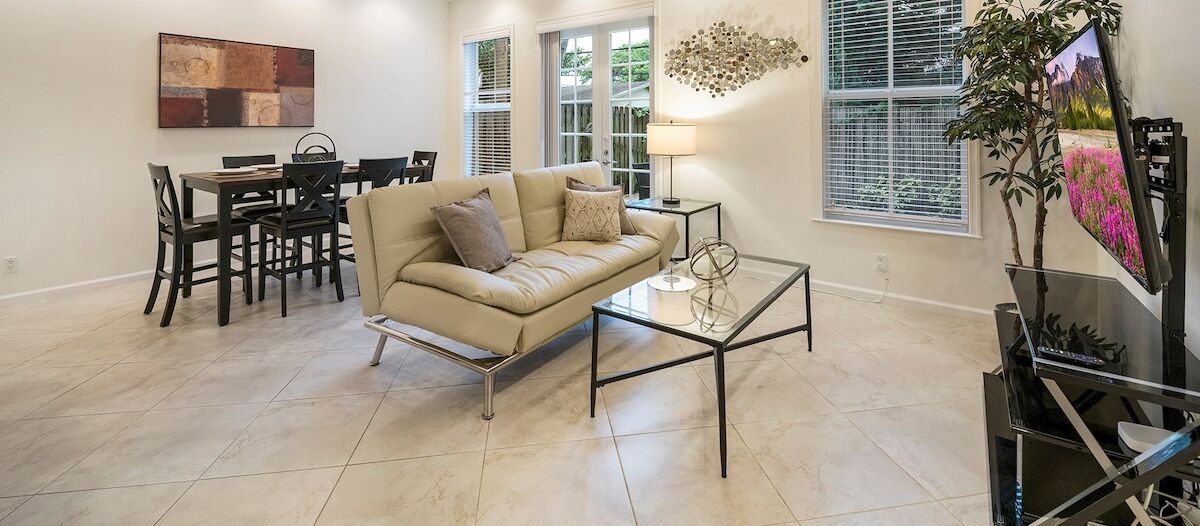 Photo of Livingroom in Riverside Park