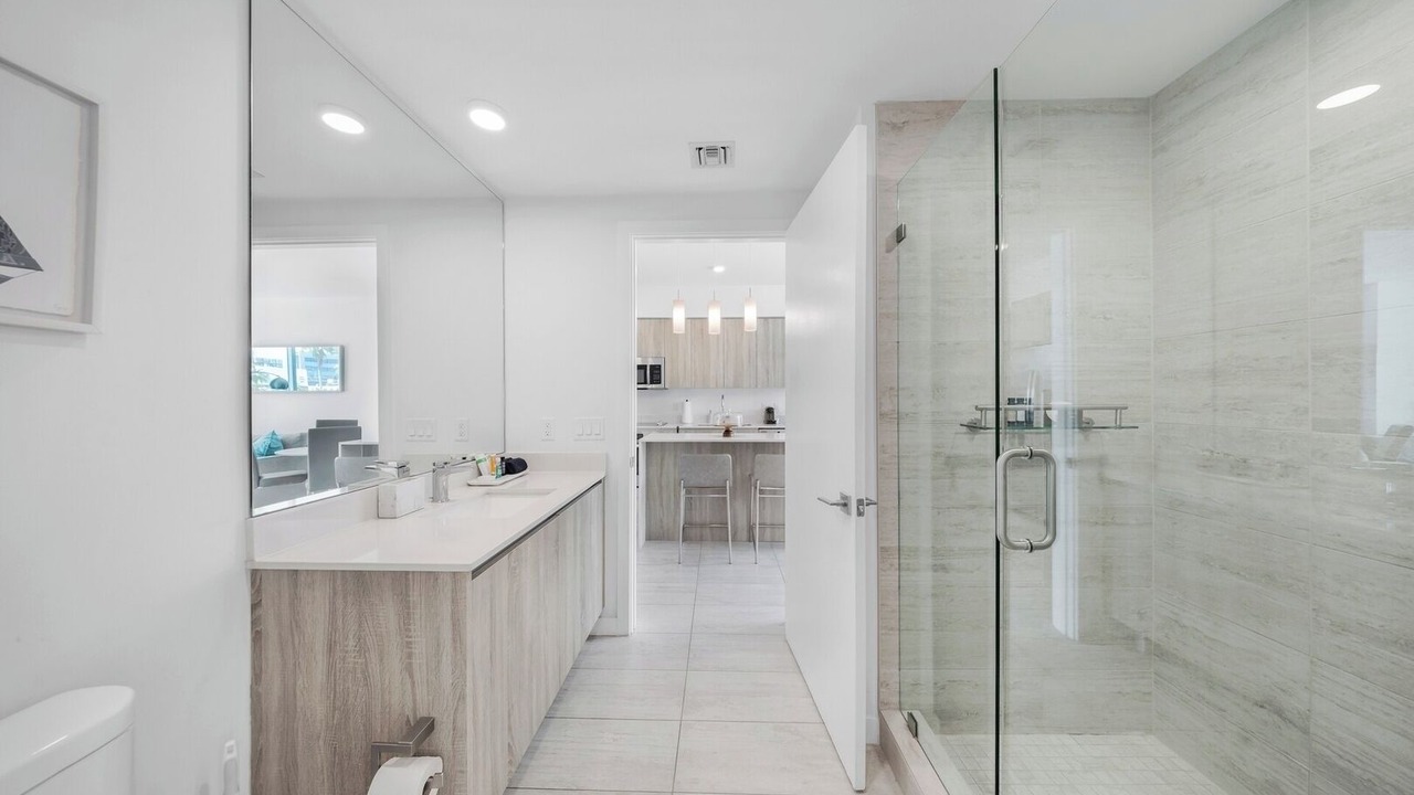 Photo of Bathroom in Northeast Miami