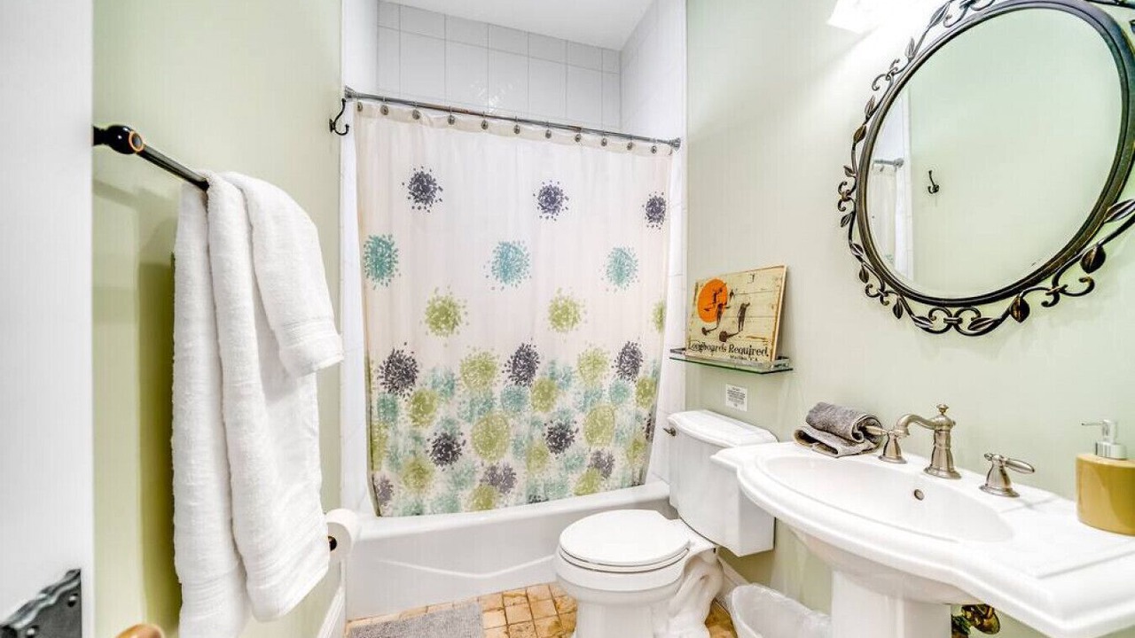 Photo of Bathroom in Osceola Park