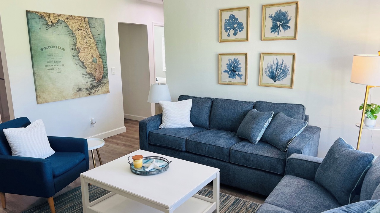 Photo of Livingroom in Deerfield Beach