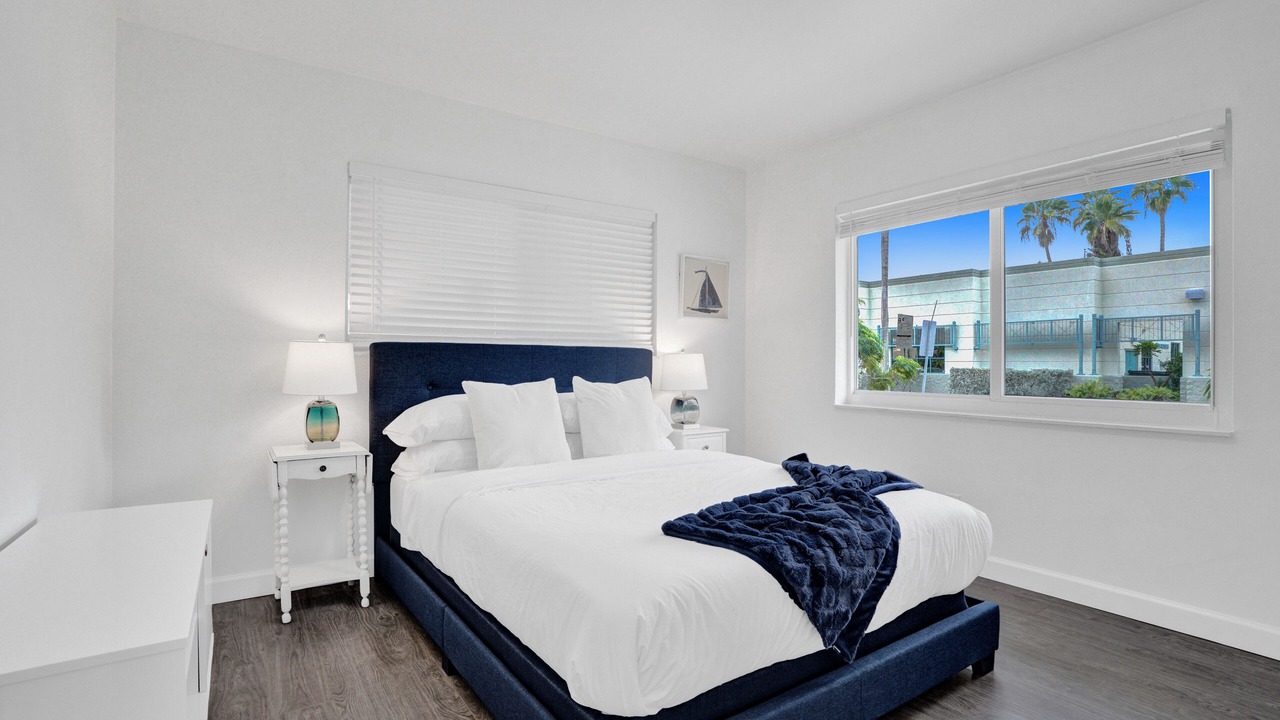 Photo of Bedroom in Deerfield Beach