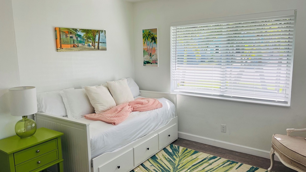 Photo of Bedroom in Deerfield Beach