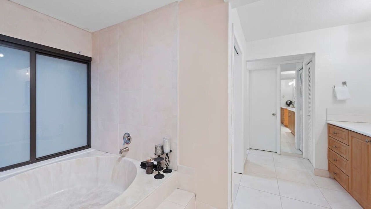 Photo of Bathroom in Hollywood South Central Beach