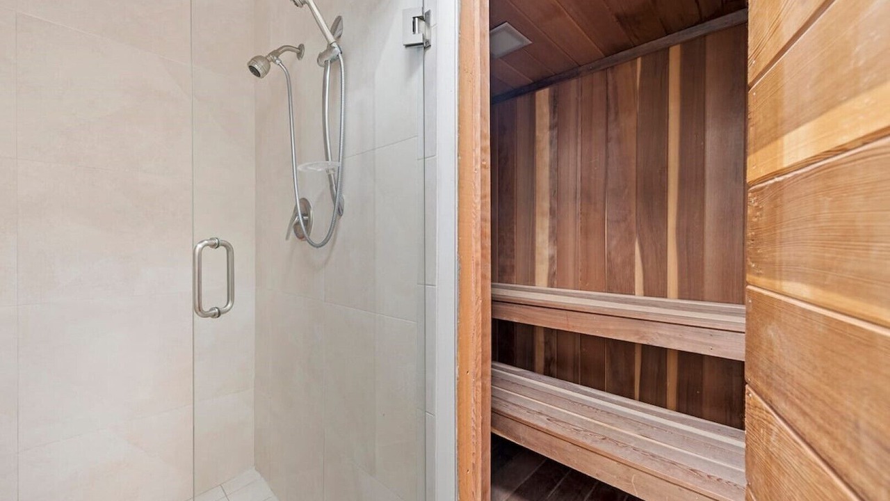Photo of Bathroom in Hollywood South Central Beach