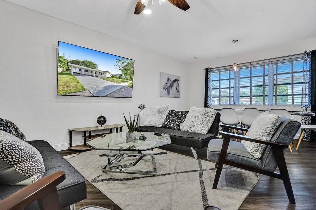Photo of Bedroom in Central Fort Lauderdale