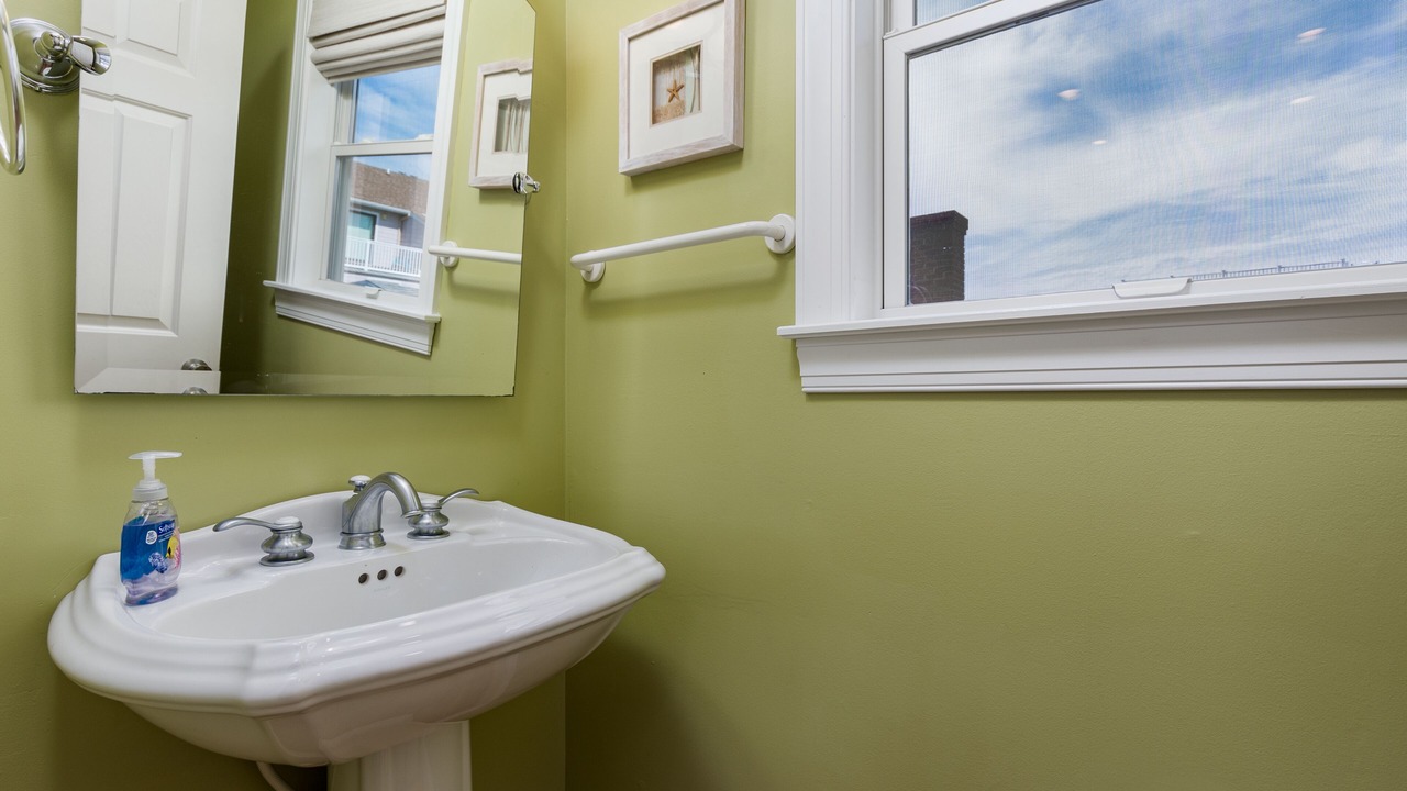 Photo of Bathroom in Dewey Beach