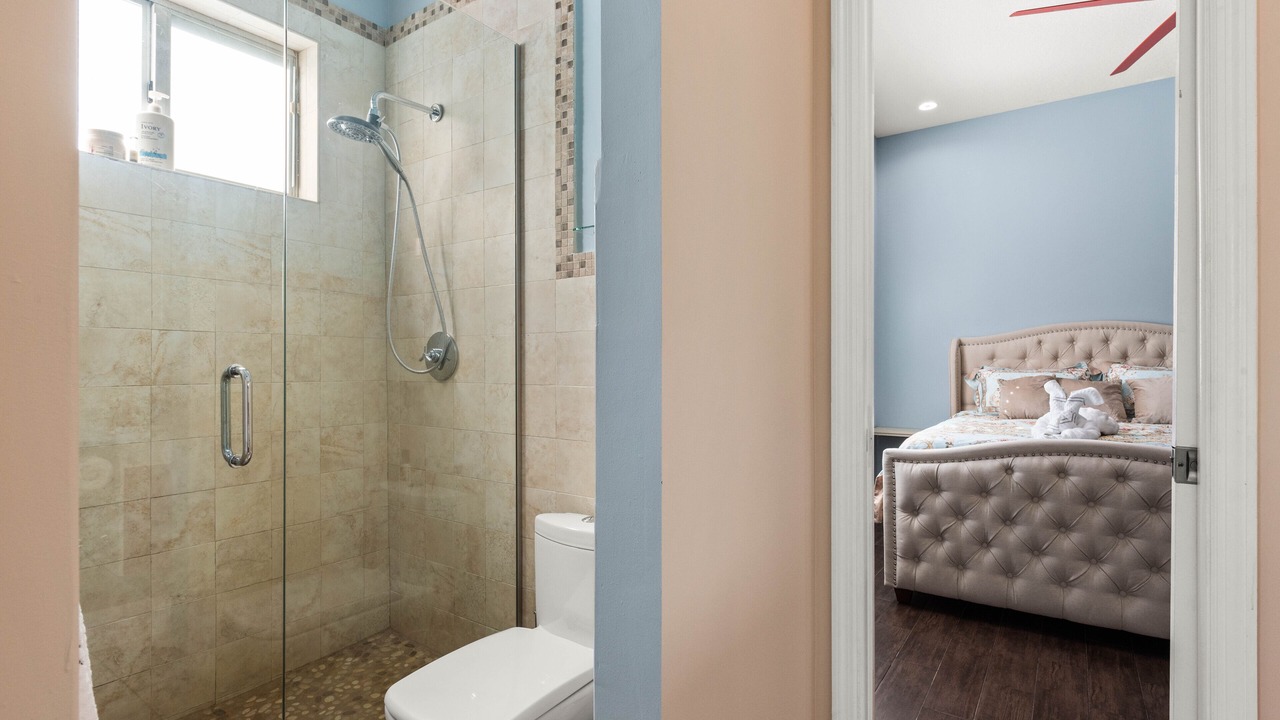 Photo of Bathroom in Green Meadow