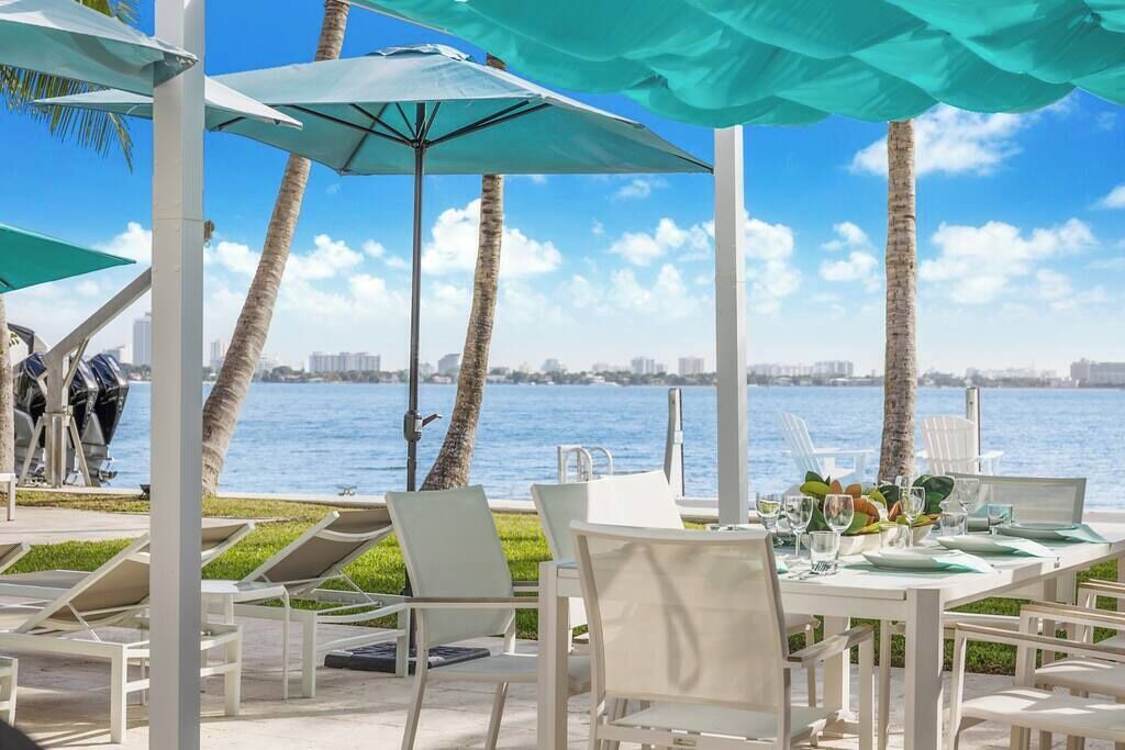 Photo of Outdoor in North Bay Village