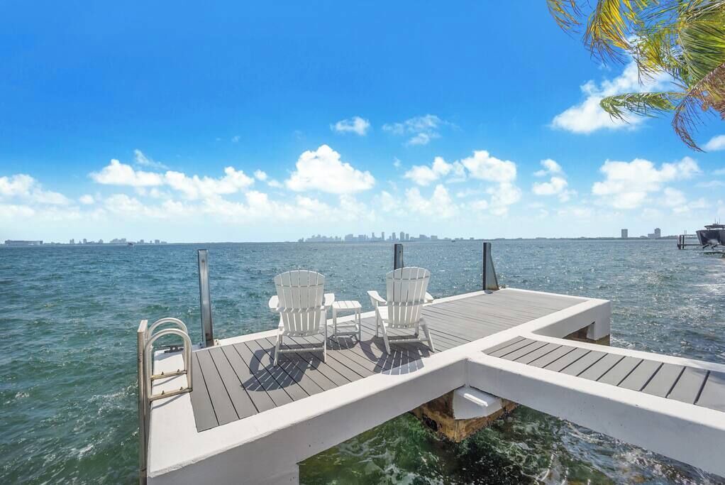 Photo of Patio Balcony in North Bay Village
