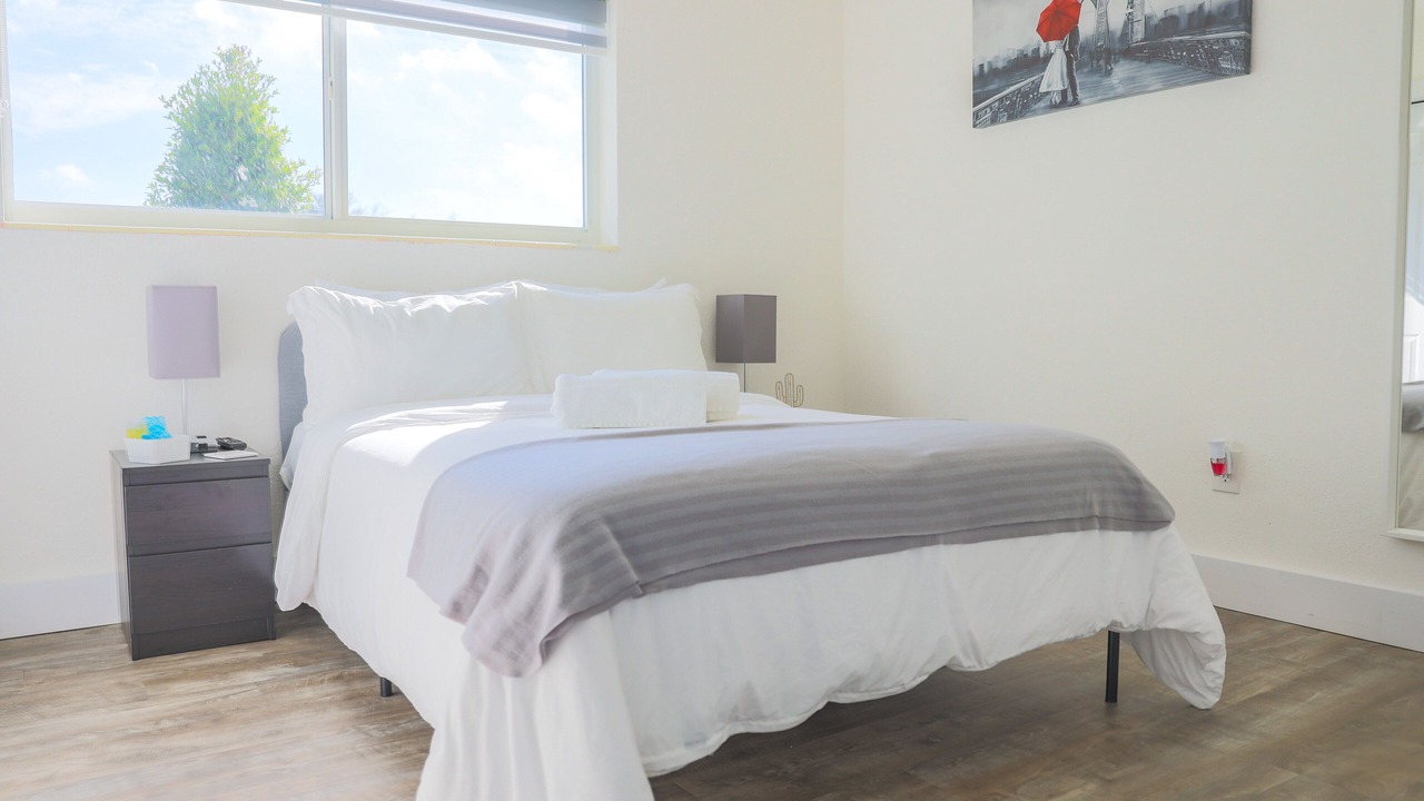 Photo of Bedroom in Miami Gardens