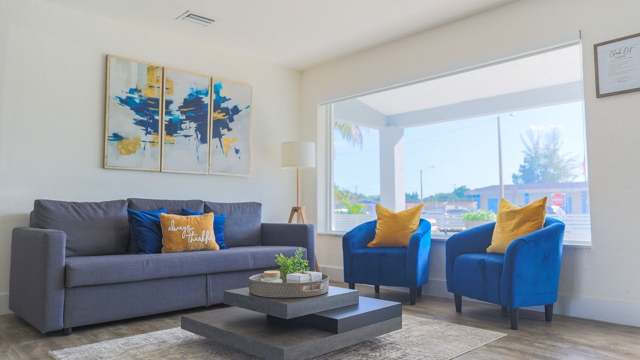 Photo of Livingroom in Miami Gardens