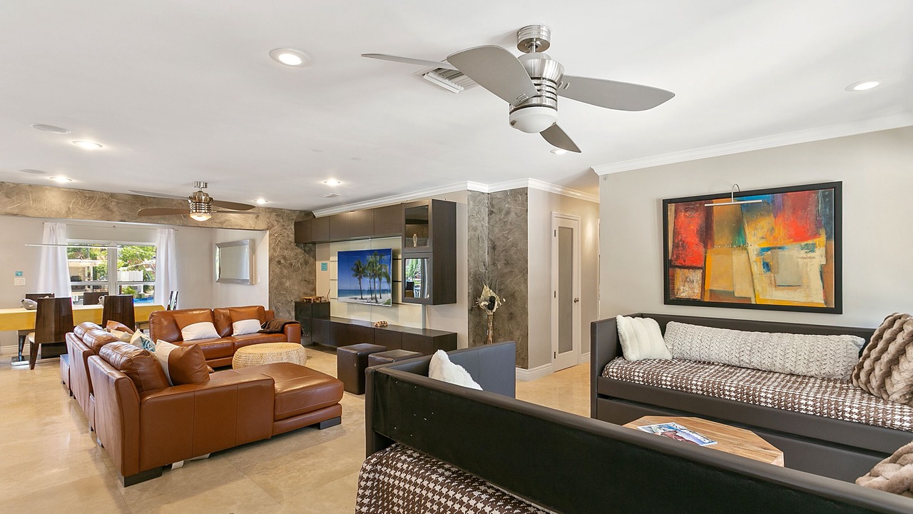 Photo of Livingroom in Pompano Isles
