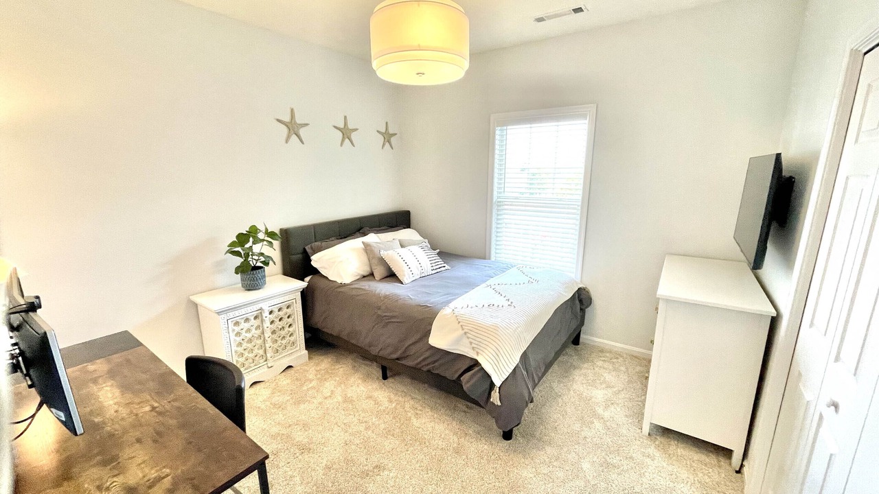 Photo of Bedroom in Villages of Five Points