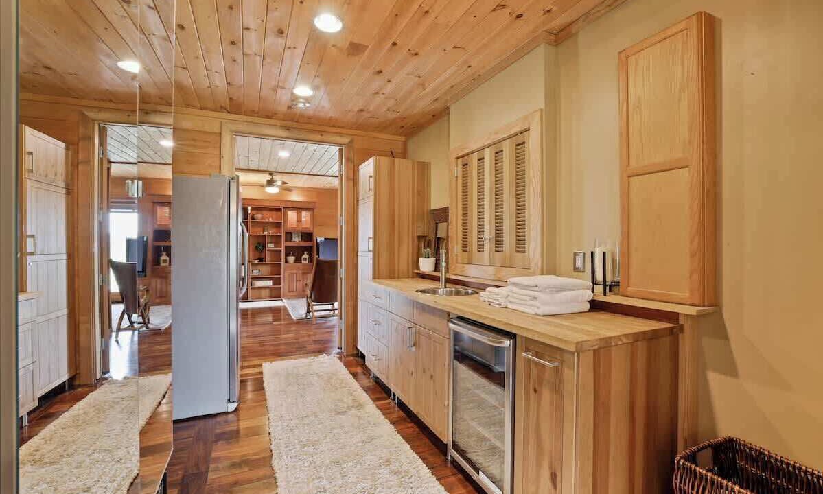 Photo of Outdoor in Oakpark