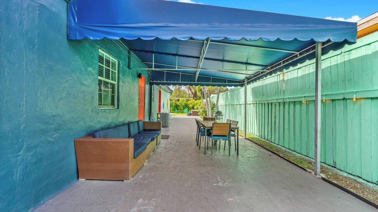 Photo of Outdoor in Allapattah