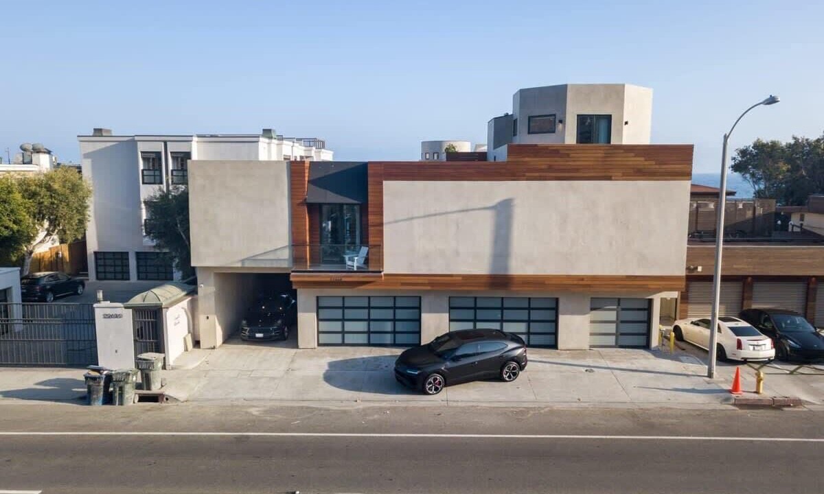 Photo of Others in Eastern Malibu